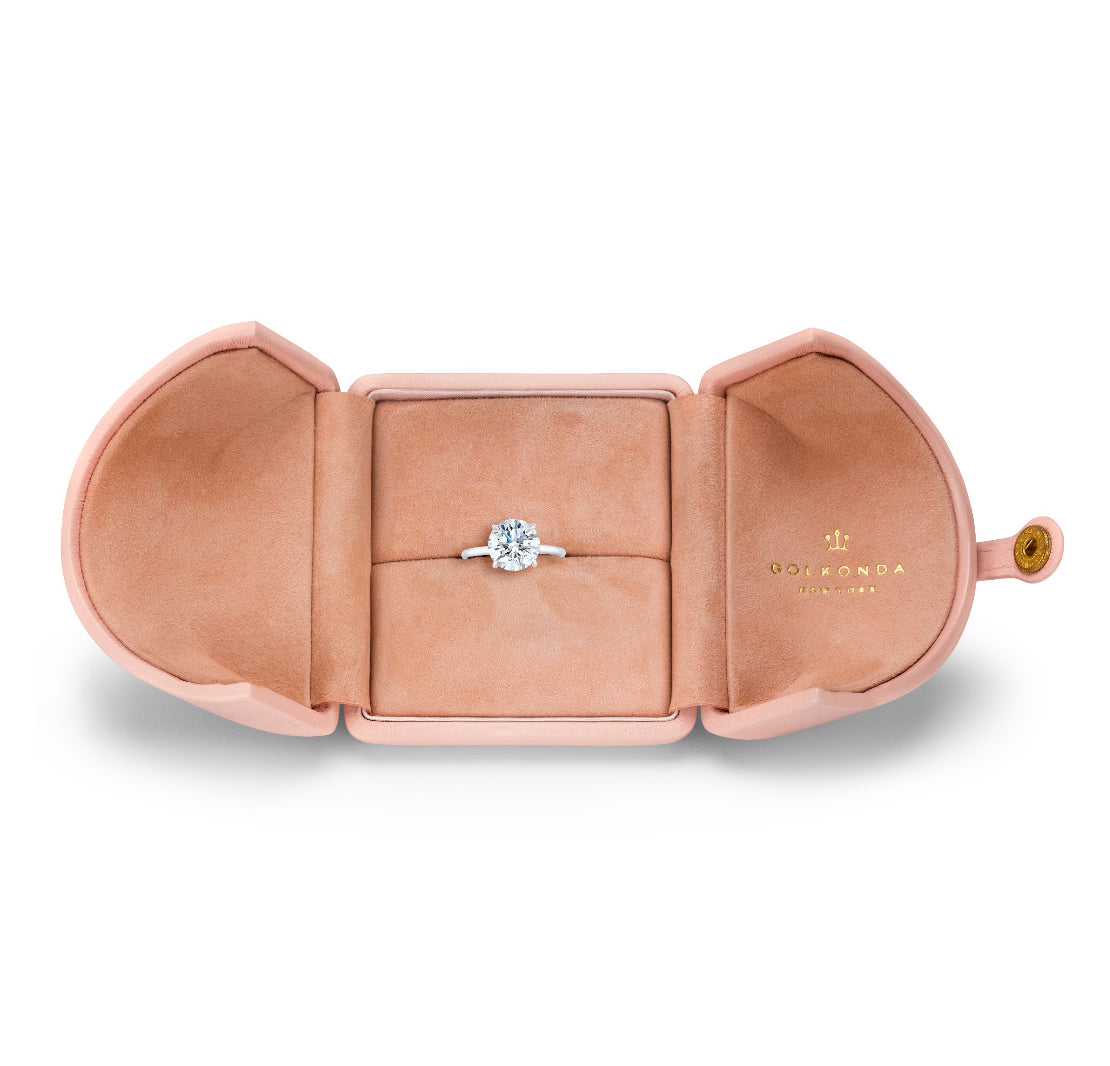 ENGAGEMENT RING, ROUND BRILLIANT CUT DIAMOND,18k