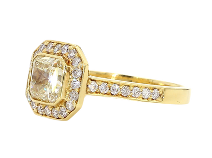 ENGAGEMENT RING, LIGHT YELLOW SQUARE CENTER, 1.37 CT, CUSHION HALO RING, 2.17 CARAT TOTAL WEIGHT, 18K YELLOW GOLD