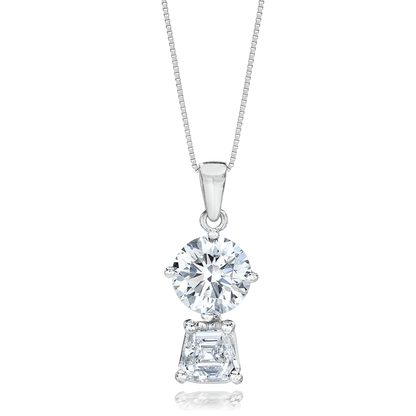 ROUND AND TRAPEZOID DIAMOND SET, 18K