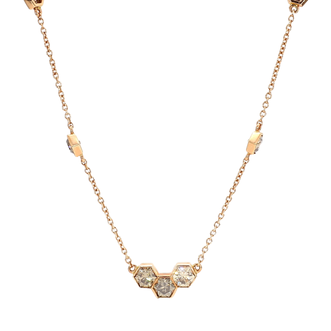 🐝. DIAMONDS NECKLACE, 5.94 CARATS, 18K