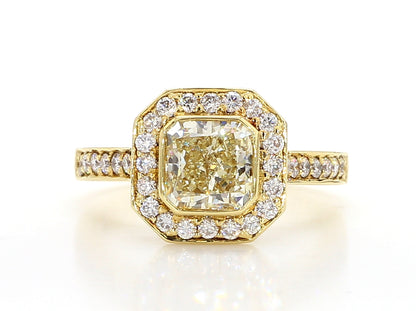 ENGAGEMENT RING, LIGHT YELLOW SQUARE CENTER, 1.37 CT, CUSHION HALO RING, 2.17 CARAT TOTAL WEIGHT, 18K YELLOW GOLD