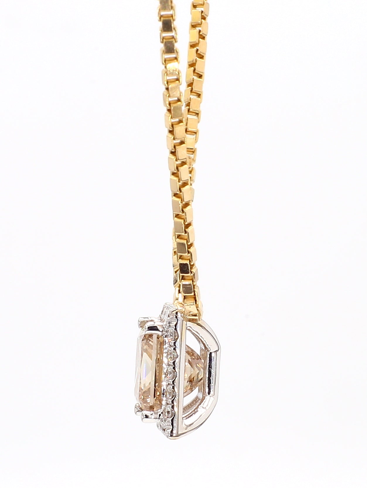 PRINCESS CUT DIAMOND NECKLACE, 3.02 CARAT, FANCY BROWN -YELLOW FRAMED WITH WHITE DIAMONDS, 14K YELLOW