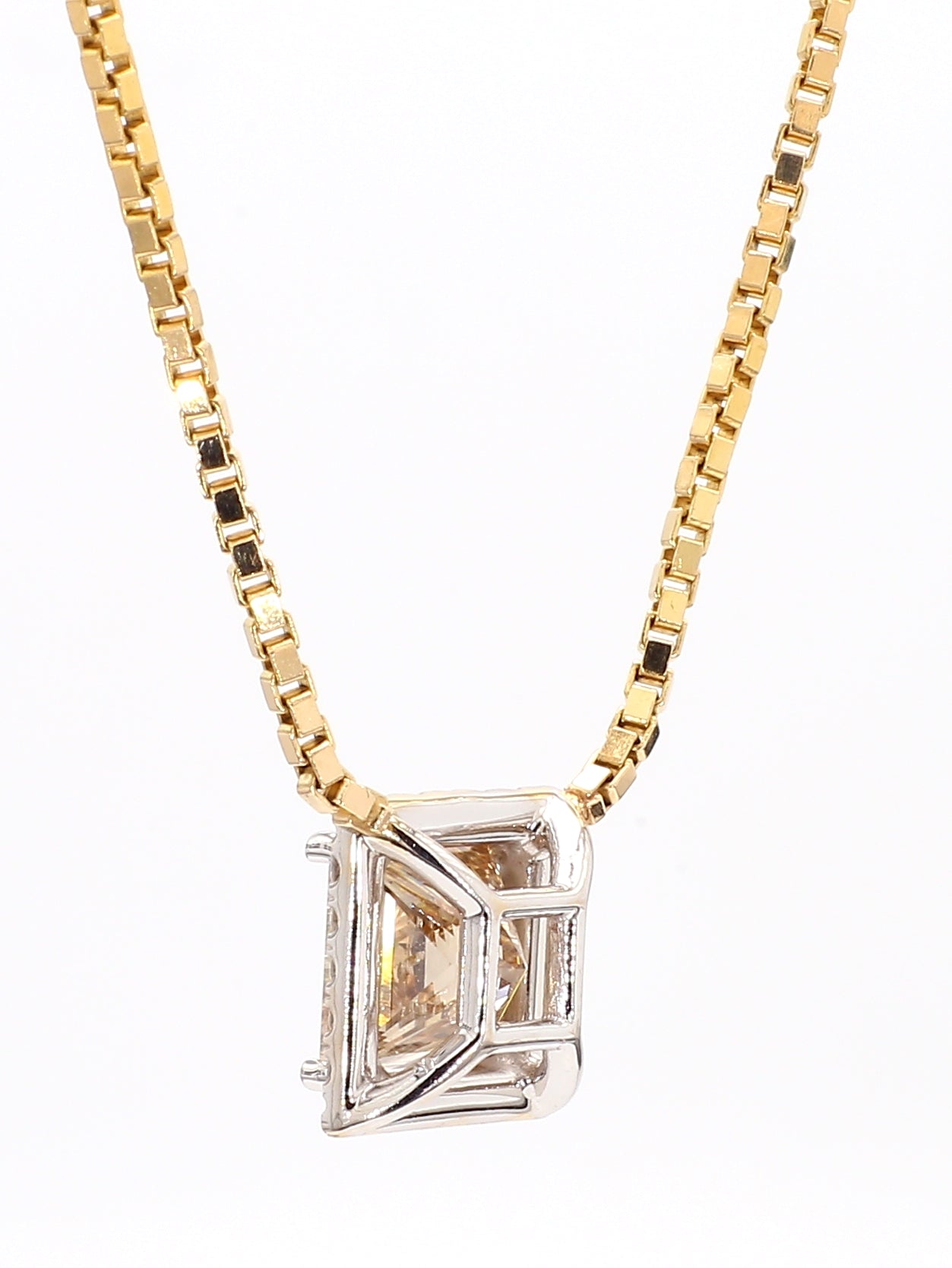 PRINCESS CUT DIAMOND NECKLACE, 3.02 CARAT, FANCY BROWN -YELLOW FRAMED WITH WHITE DIAMONDS, 14K YELLOW