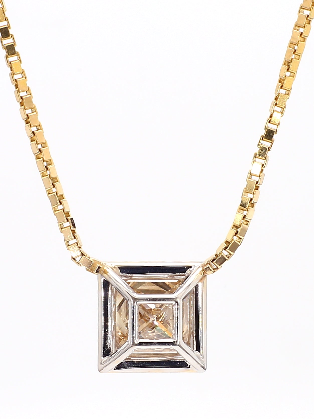 PRINCESS CUT DIAMOND NECKLACE, 3.02 CARAT, FANCY BROWN -YELLOW FRAMED WITH WHITE DIAMONDS, 14K YELLOW