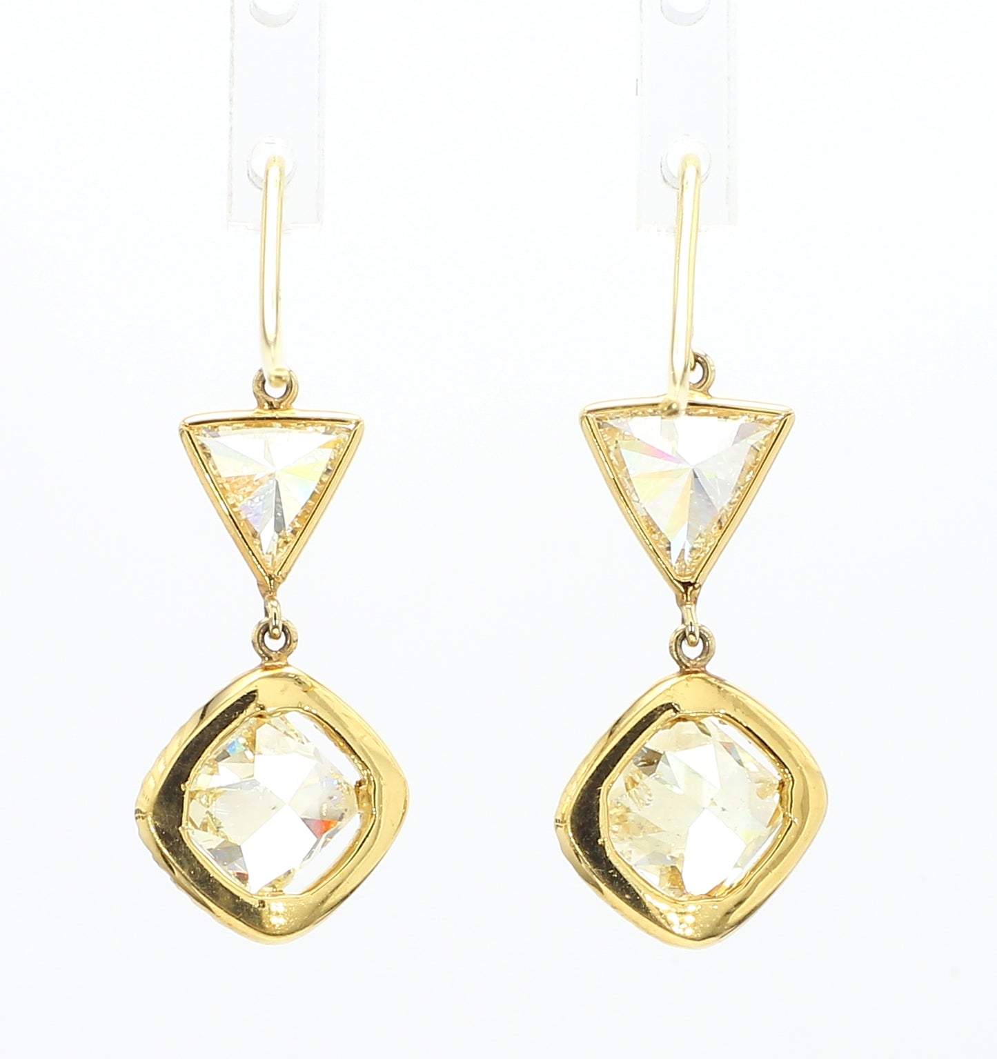 YELLOW SQUARE CUSHION AND TRIANGLE DIAMOND EARRINGS, 4.14 CTTW, 18KY