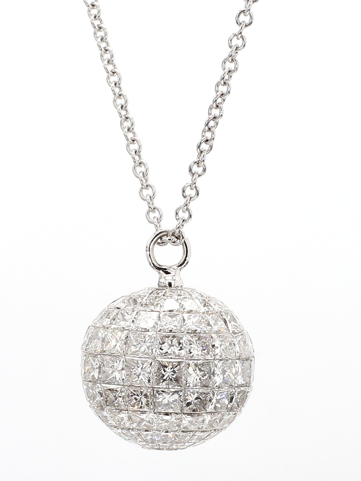 DIAMOND SPHERE NECKLACE WITH PRINCESS AND TRIANGULAR CUTS, 10.93 CARAT TOTAL WEIGHT, 18K