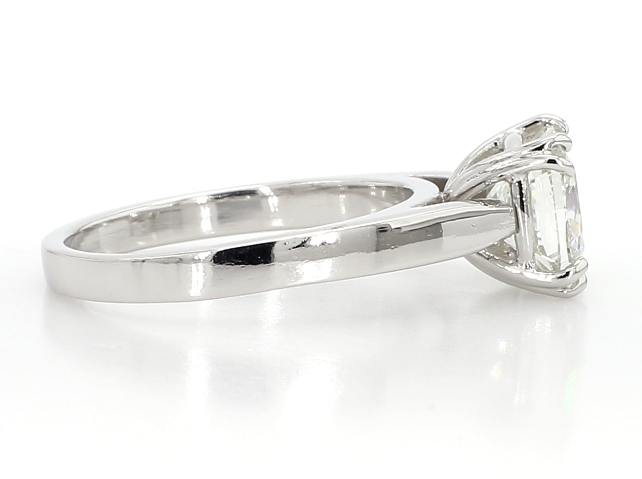 ENGAGEMENT RING CUSHION BRILLIANT CUT DIAMOND, 2.00 CARATS, J VS2, PLATINUM, GIA 1315872560
